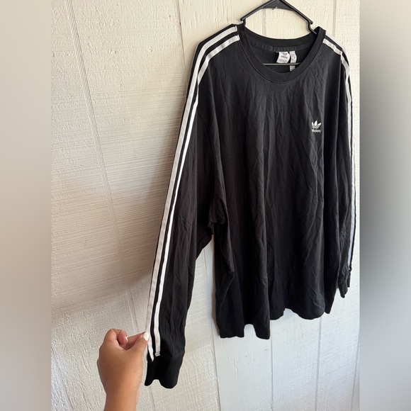 4X Adidas Black and White Long Sleeve Tee - Picture 2 of 4
